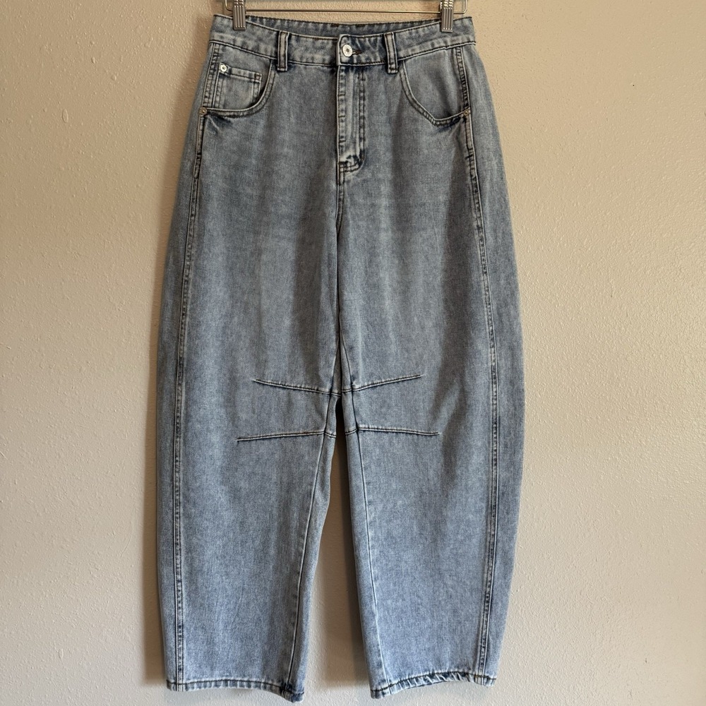High Rise Western Barrel Leg Horseshoe Jeans Light Wash‎ Knee Dart Denim Size 6
